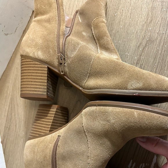 G. H. Bass Leather Suede Fringe Heeled Ankle Boot Tan Made in USA Size 6 Eve - Picture 9 of 15